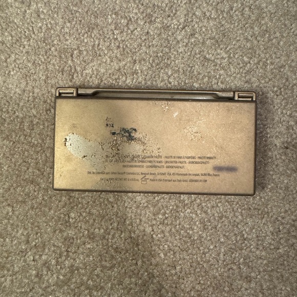Urban Decay Naked2 Basics Eyeshadow Palette - Picture 2 of 3